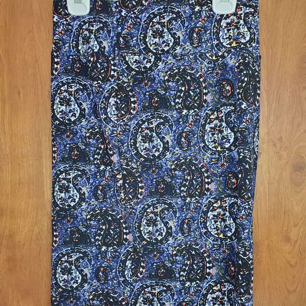 Lularoe Cassie skirt